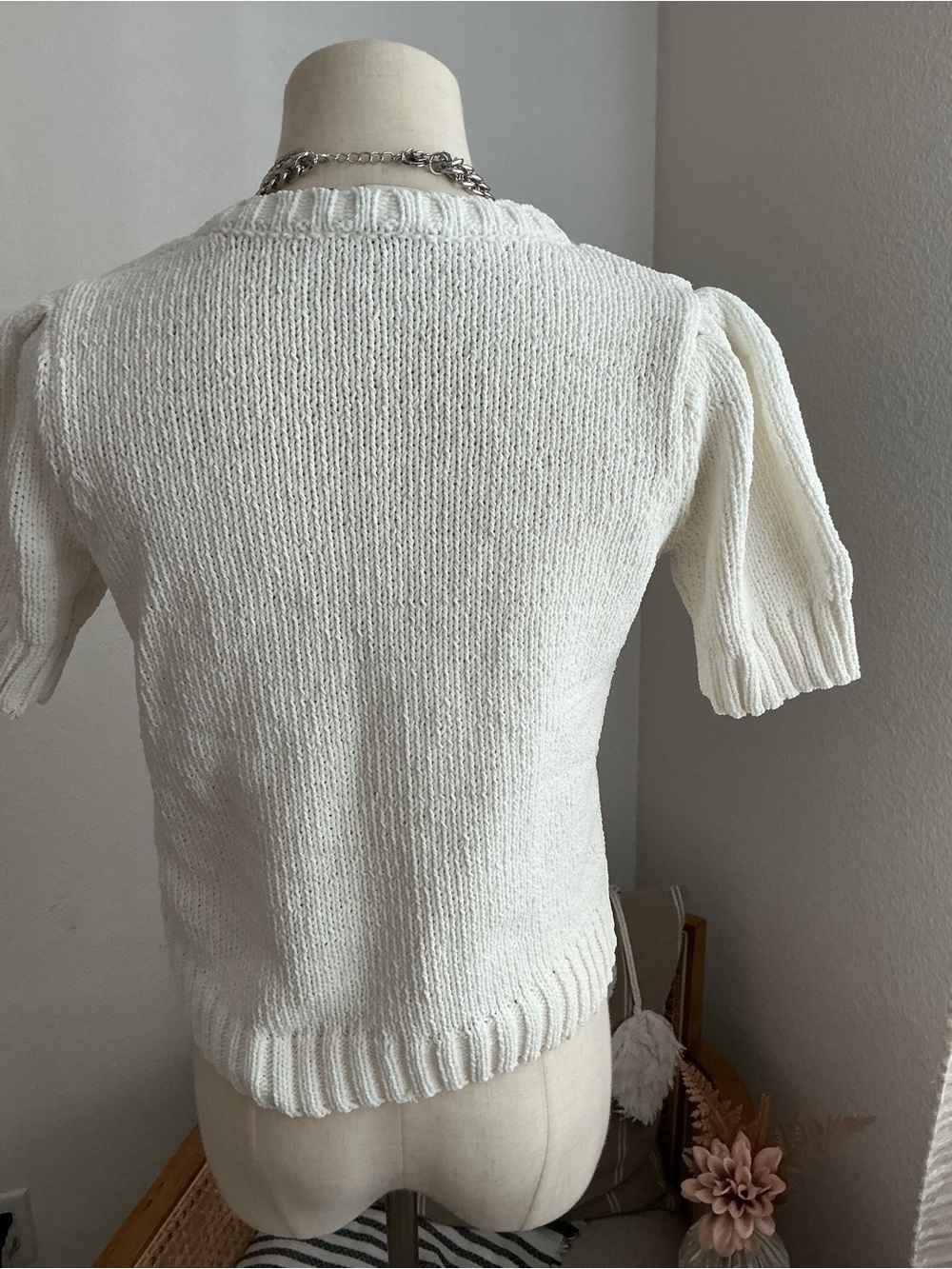 Joie Cream Crochet Flower Puff-Sleeve Knit Top - Picture 5 of 8